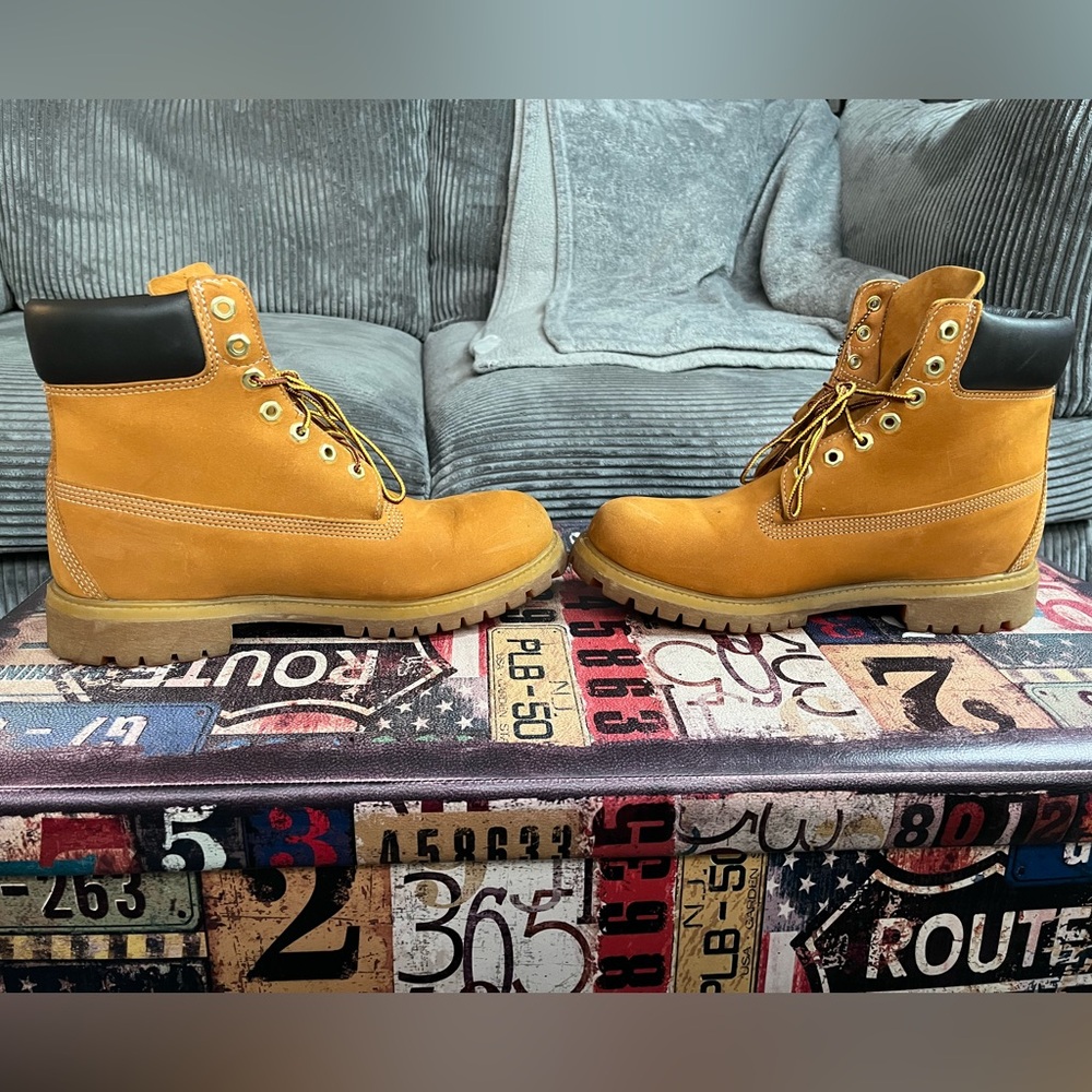 Men's Tan Nubuck Timberland boots.